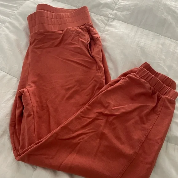 Joy Lab sweatpants and sweatshirt set - Picture 4 of 4